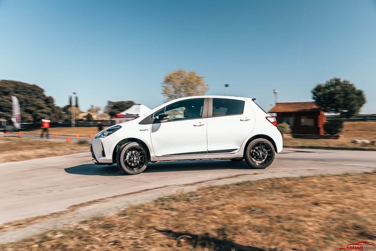 El nuevo Kia rio se va a ver en el salón de ginebra